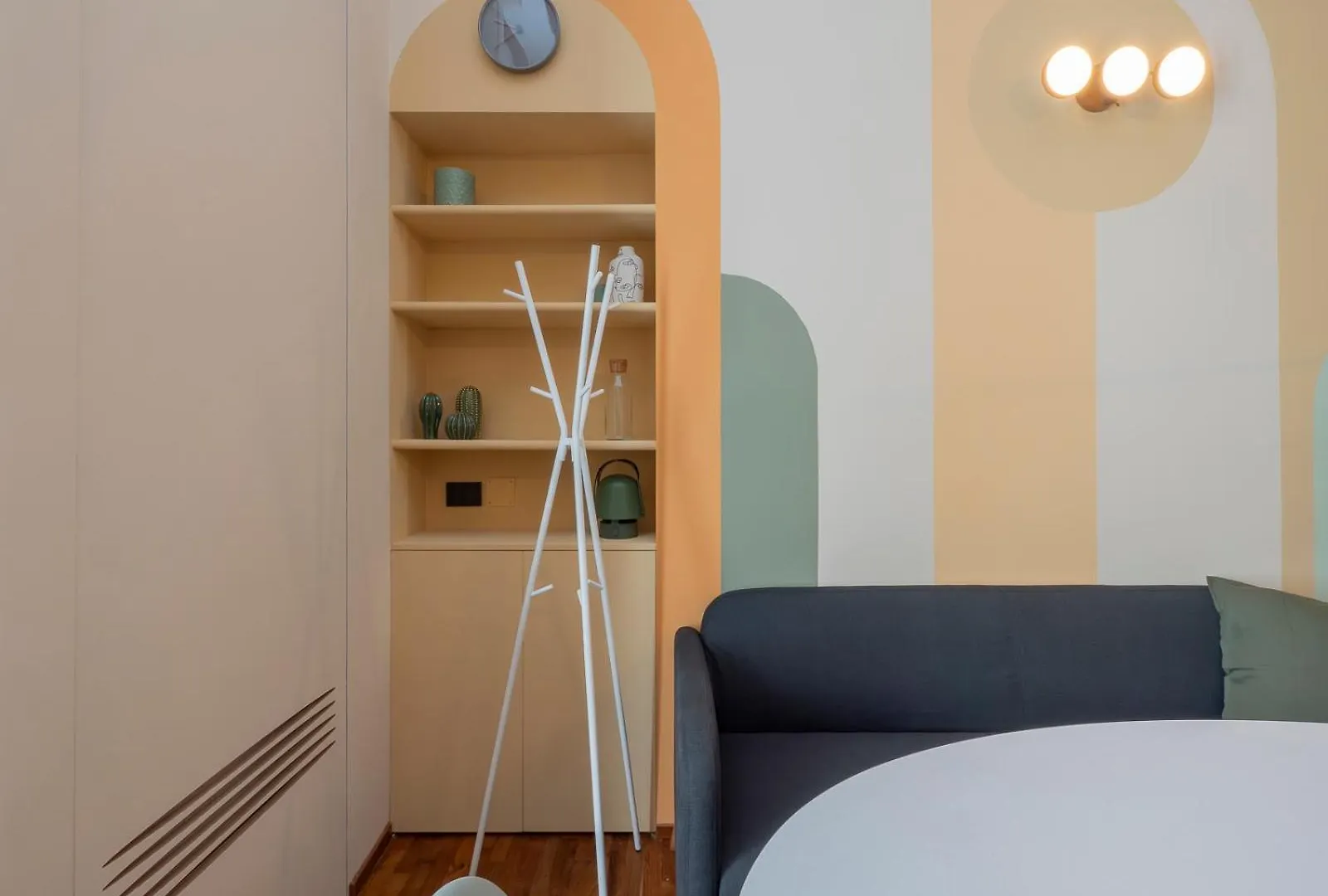 Xenia Apartments - Renovated Two-Room Apartment In Sant'Ambrogio Milaan